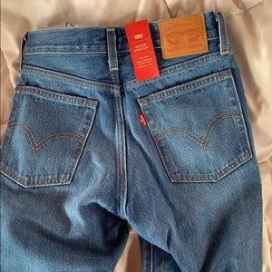 Levi’s Wedgie Straight Jeans